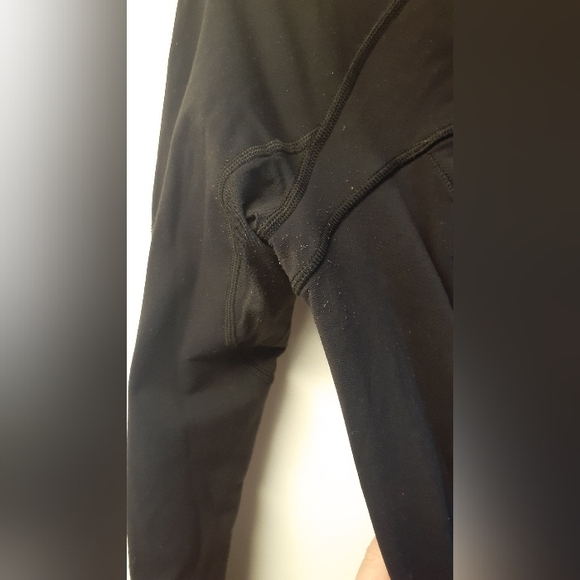 Black Lululemon cowl-neck sweater  - size 4 - Picture 4 of 6